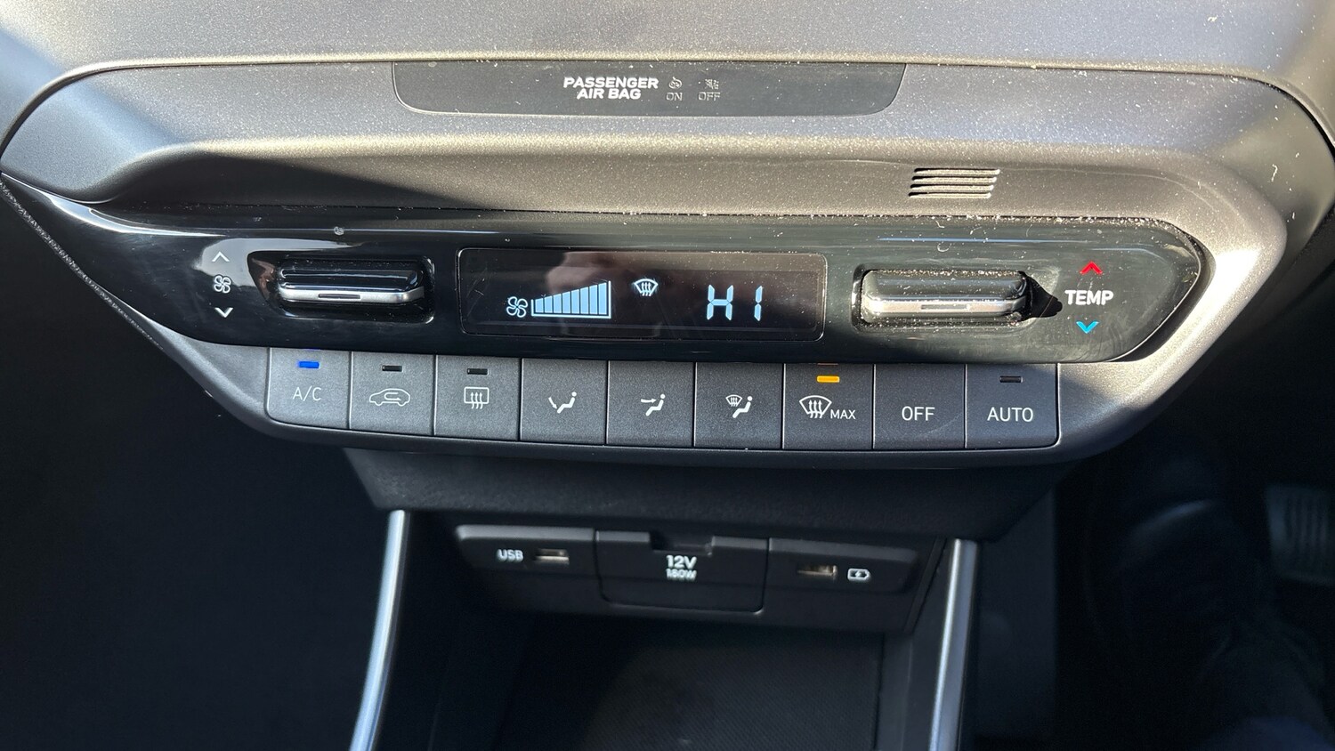 Used Hyundai i20 2023 for sale - 77581022: Photo 31