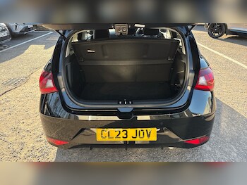 Used Hyundai i20 2023 for sale - 77581022: Photo