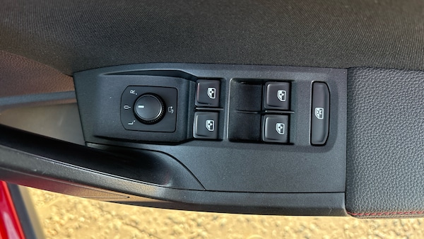 Used SEAT Arona 2018 for sale - 76298865: Photo 28