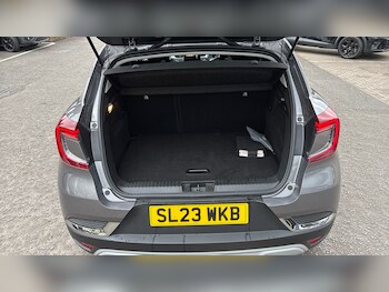 Used Renault Captur 2023 for sale - 78510689: Photo