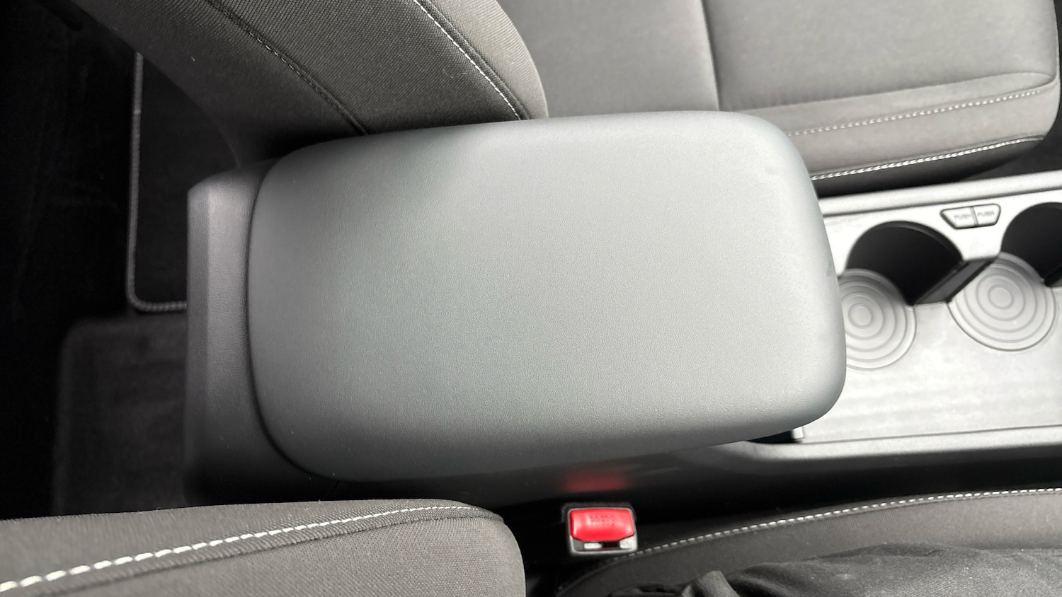 Used Hyundai KONA 2025 for sale - 76956981: Photo 33