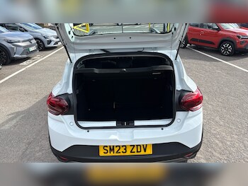 Used Dacia Sandero Stepway 2023 for sale - 78149275: Photo