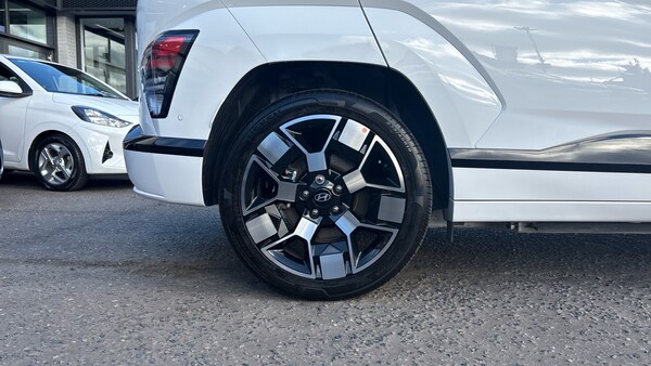 Used Hyundai KONA 2025 for sale - 76243073: Photo 7