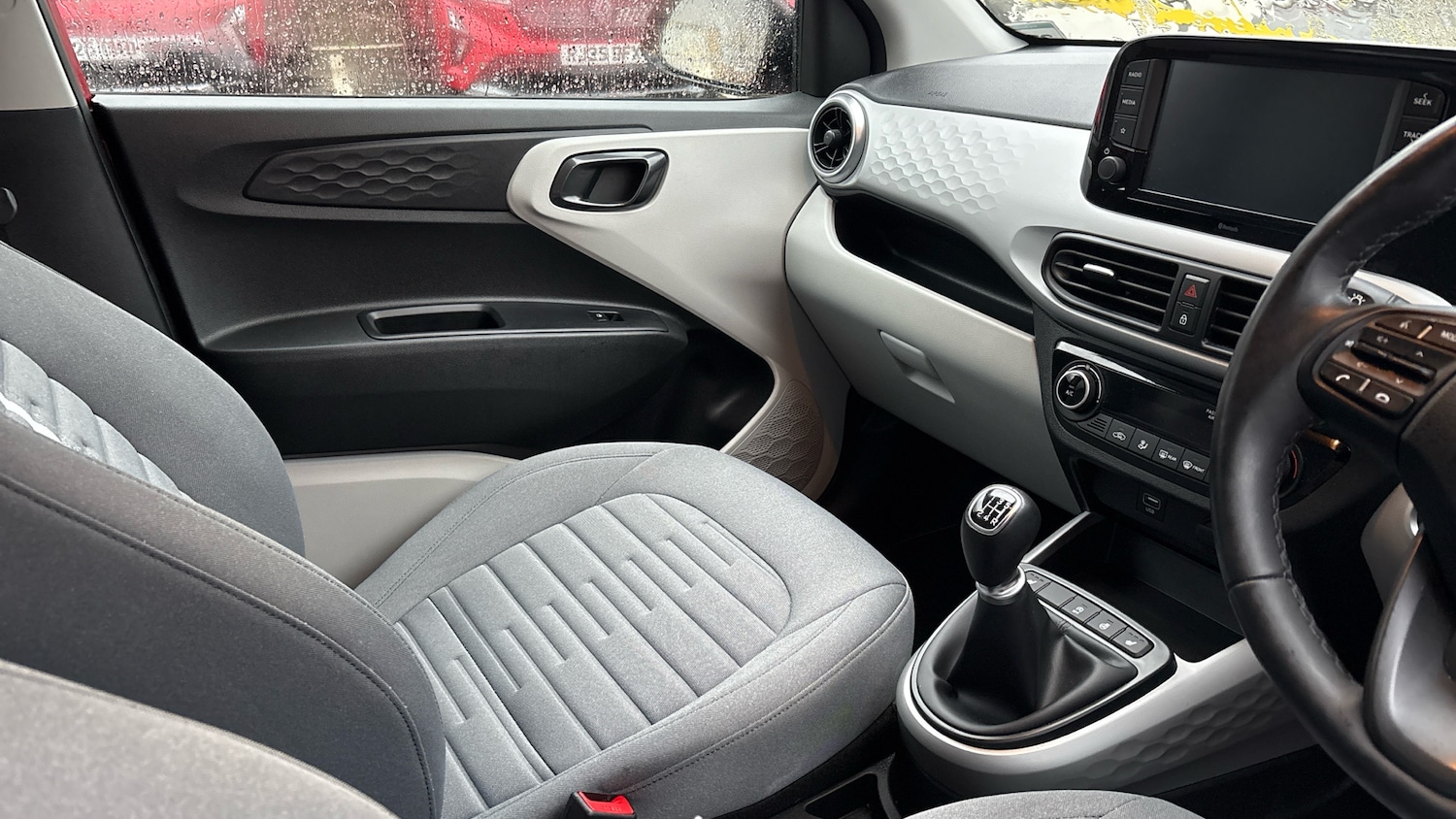 Used Hyundai i10 2022 for sale - 76554111: Photo 14