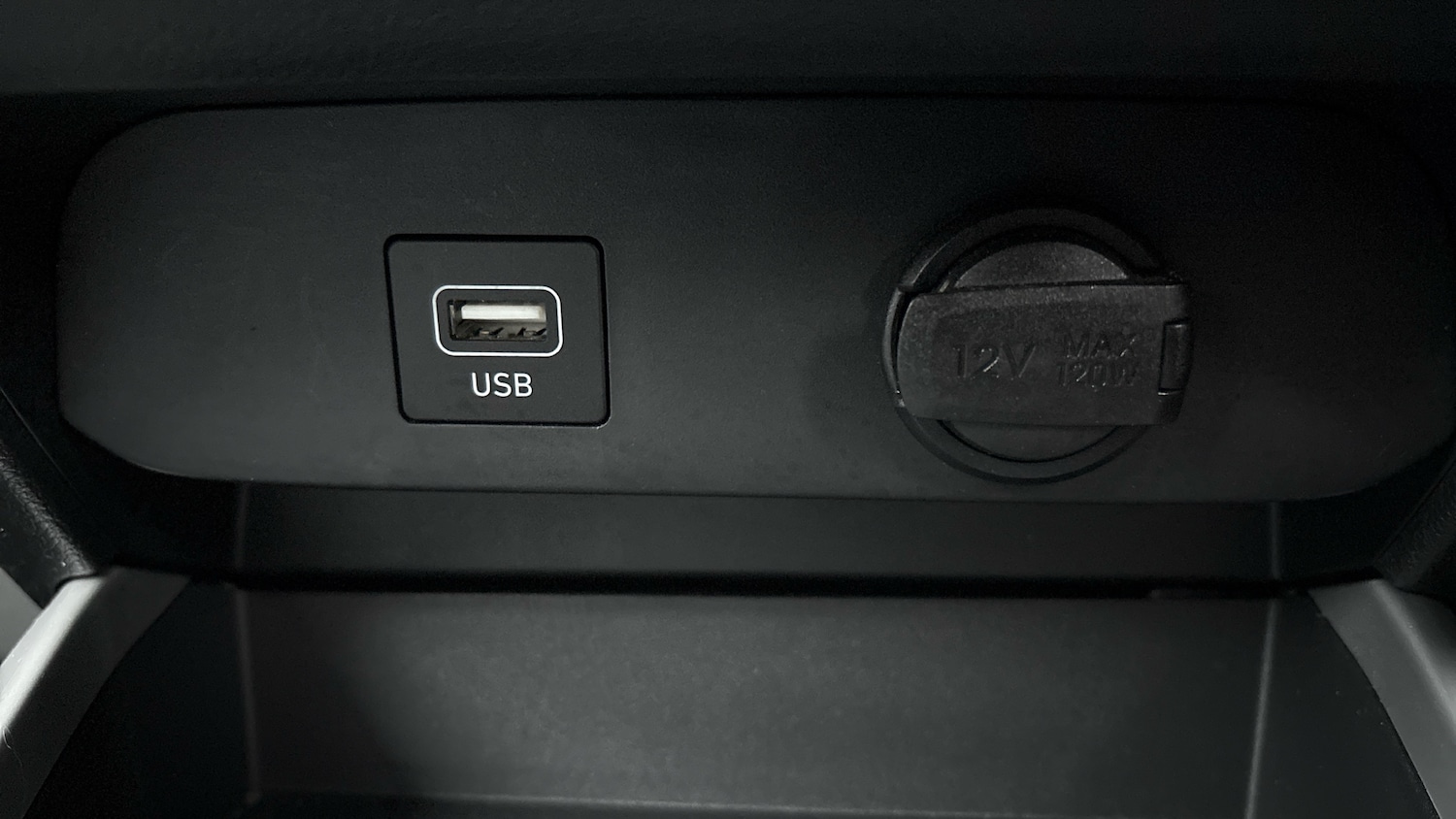 Used Hyundai i10 2022 for sale - 76554111: Photo 48