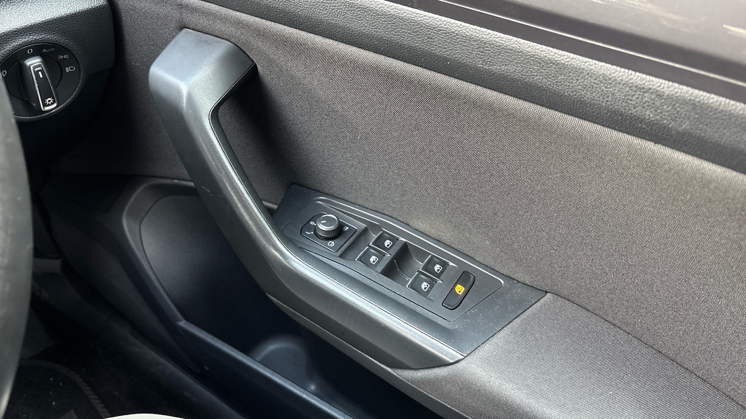 Used Volkswagen T-Roc 2021 for sale - 76968332: Photo 36