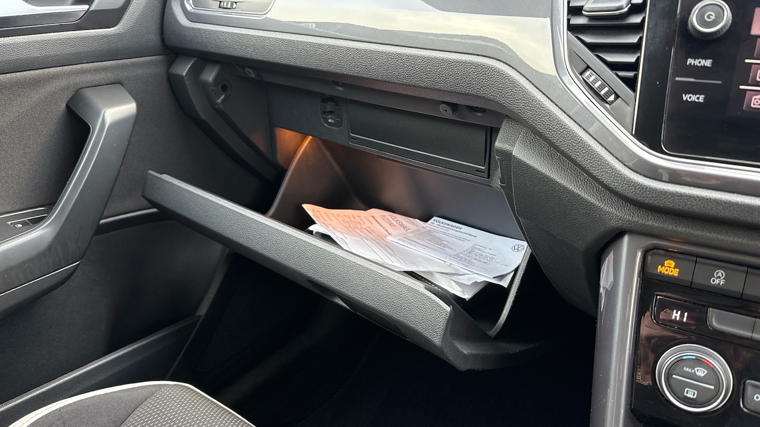 Used Volkswagen T-Roc 2021 for sale - 76968332: Photo 43