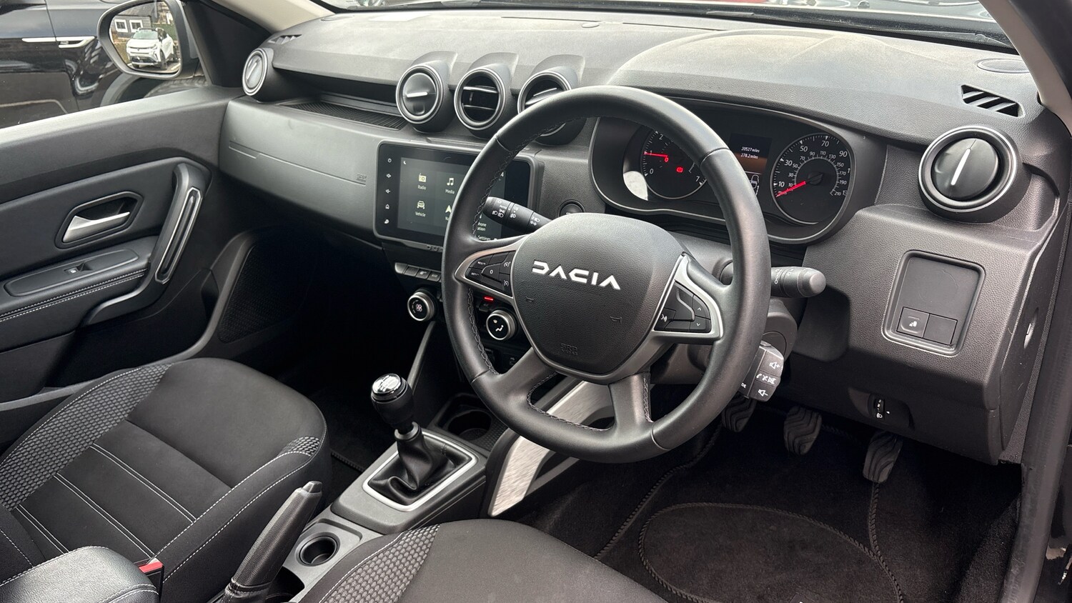 Used Dacia Duster 2024 for sale - 77759136: Photo 11