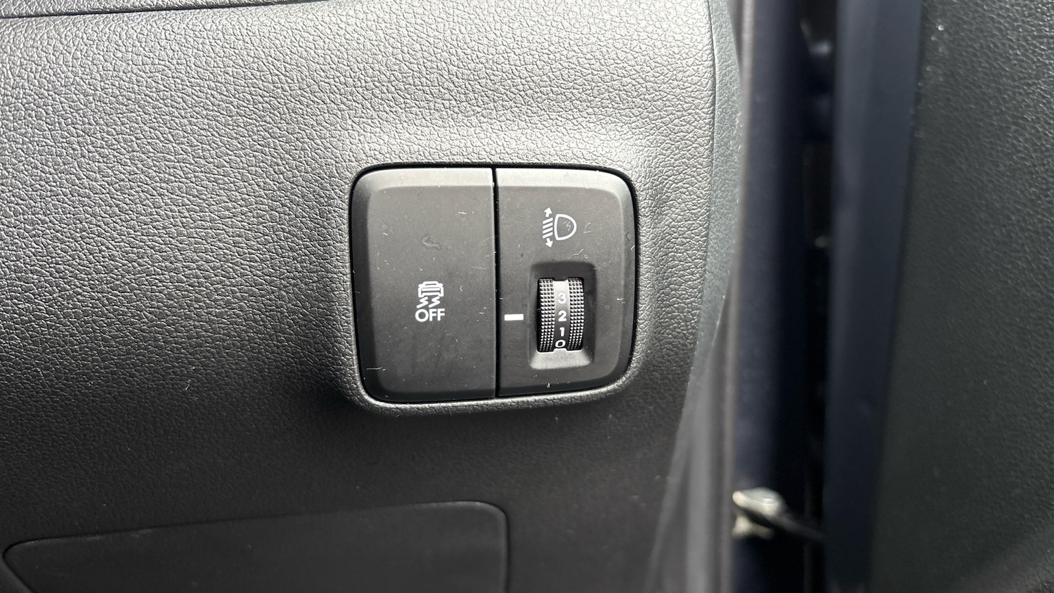 Used Hyundai i10 2024 for sale - 76339987: Photo 44