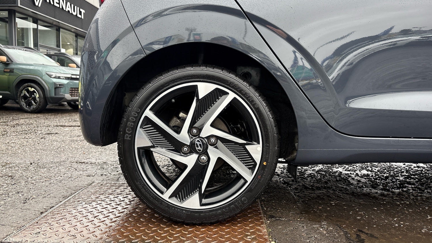 Used Hyundai i10 2024 for sale - 76339987: Photo 7