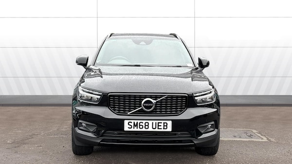 Used Volvo XC40 2019 for sale - 76205407: Photo 3