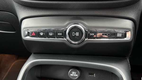 Used Volvo XC40 2019 for sale - 76205407: Photo 55