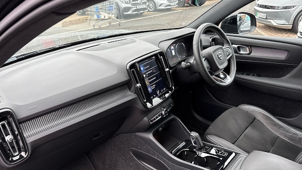 Used Volvo XC40 2019 for sale - 76205407: Photo 9