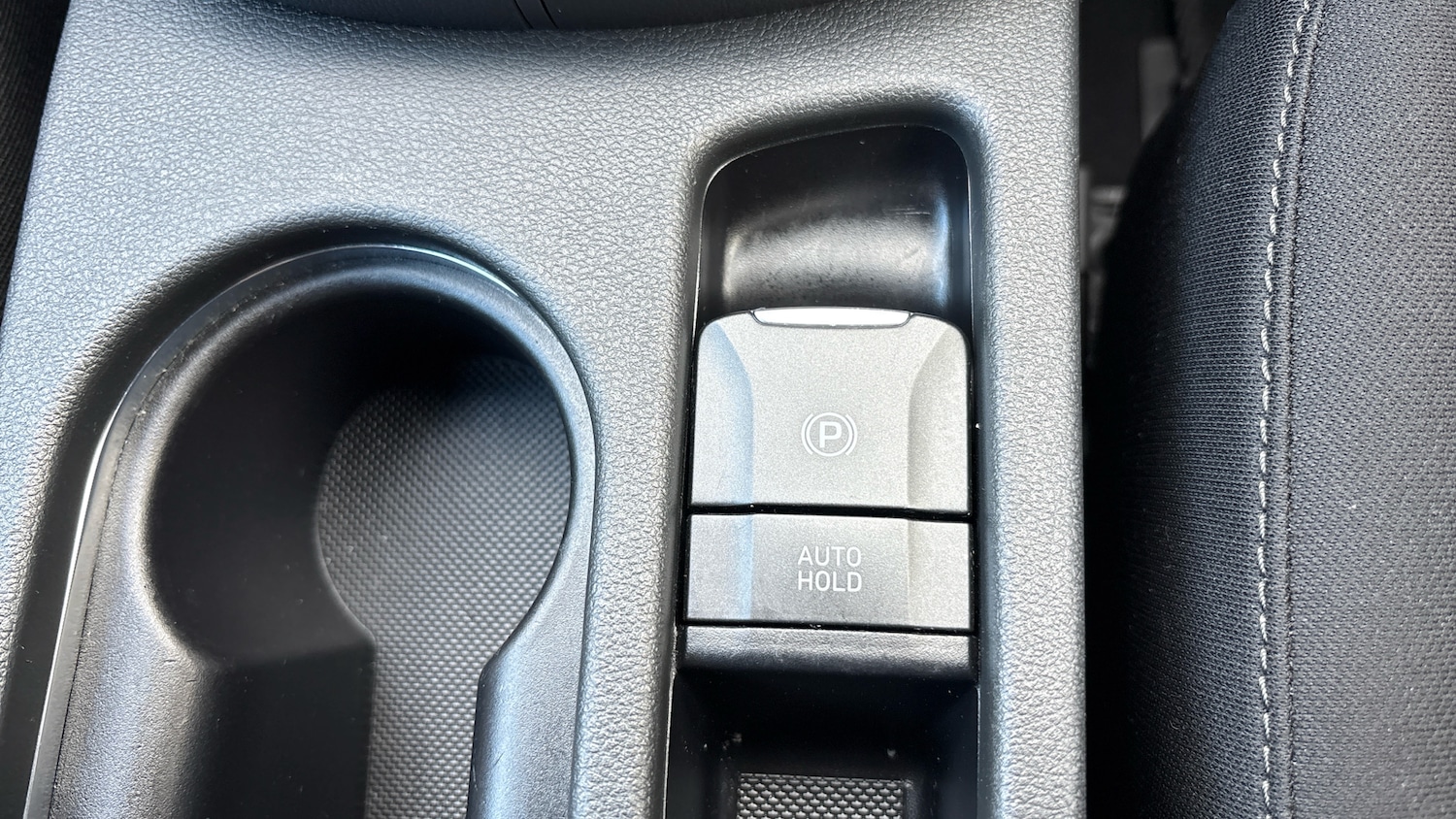 Used Hyundai KONA 2022 for sale - 76035872: Photo 34