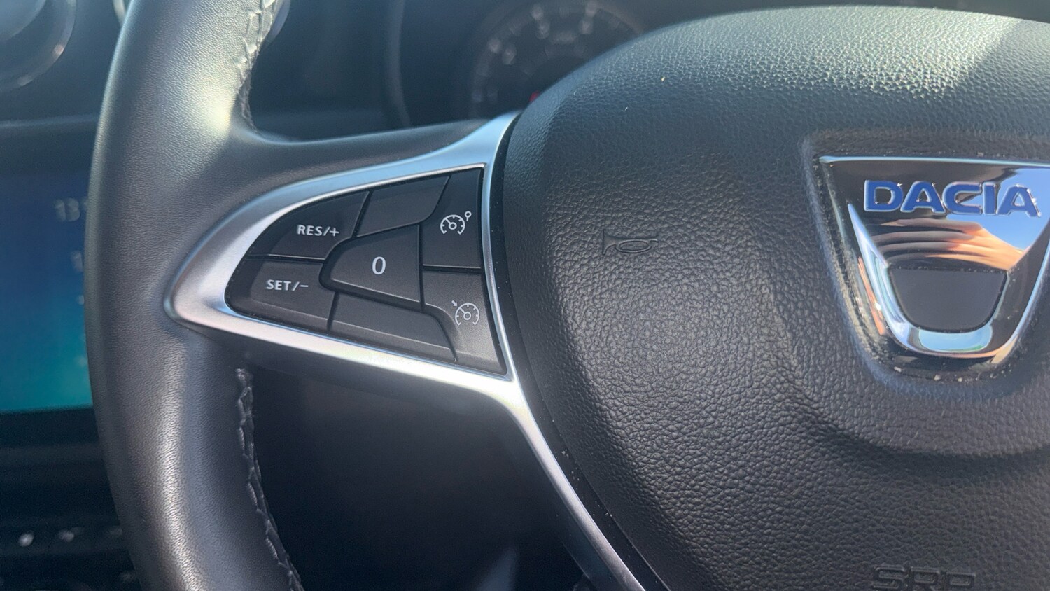 Used Dacia Duster 2022 for sale - 77745342: Photo 32