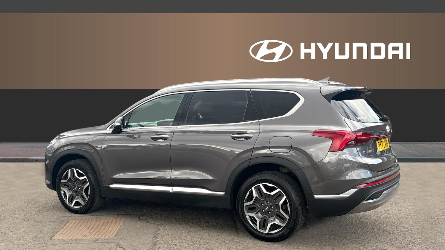 Used Hyundai Santa Fe 2023 for sale - 76127944: Photo 2