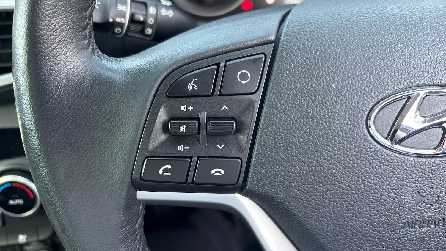 Used Hyundai TUCSON 2020 for sale - 77946937: Photo 24