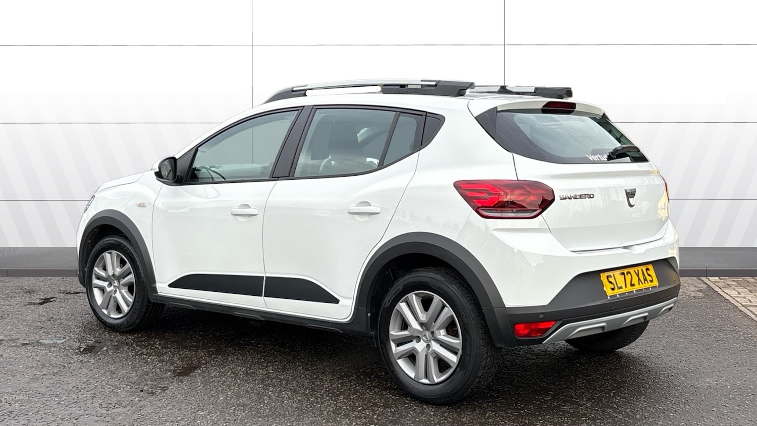 Used Dacia Sandero Stepway 2022 for sale - 76932104: Photo 2