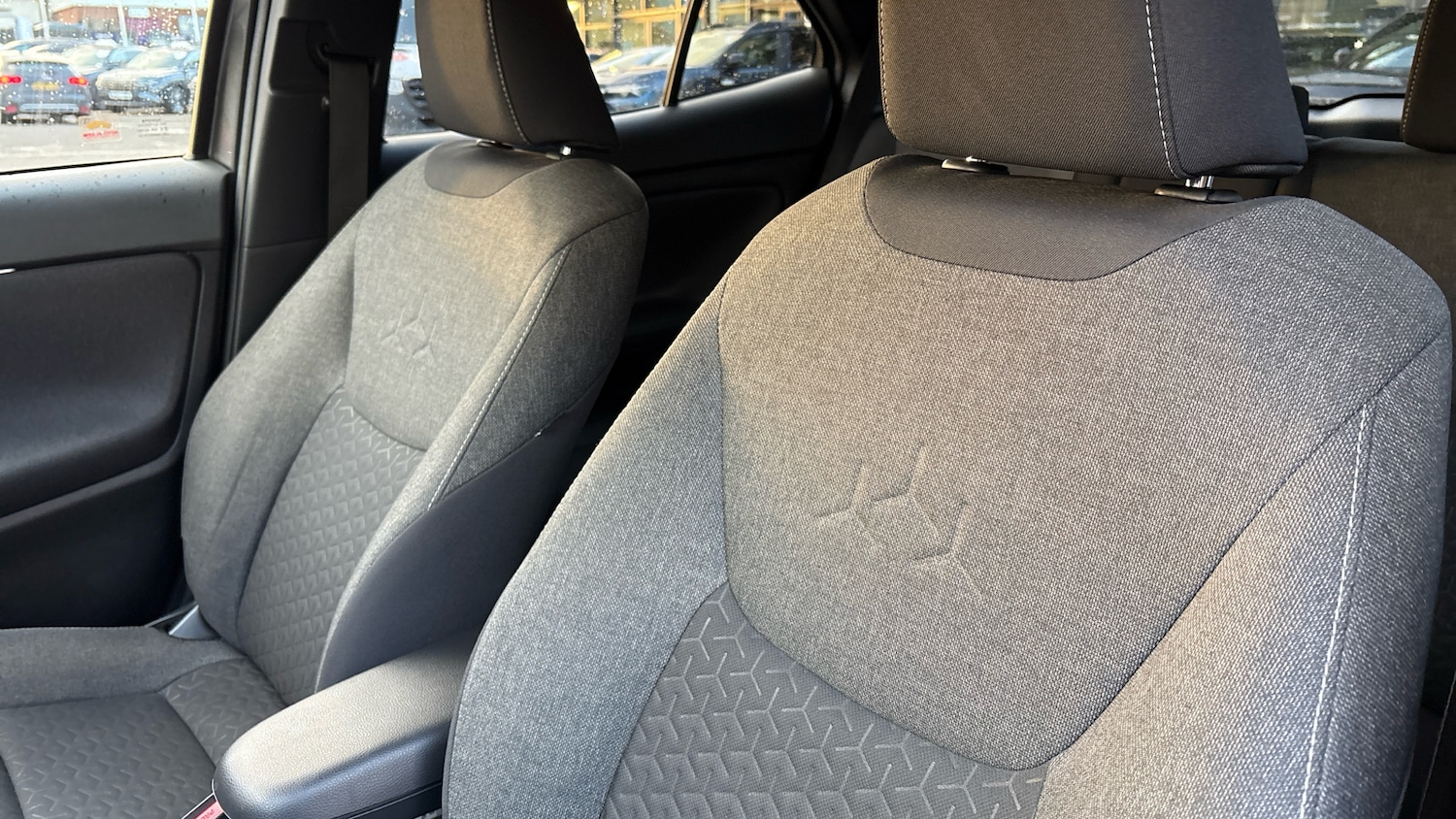 Used Toyota Yaris Cross 2023 for sale - 76693231: Photo 29