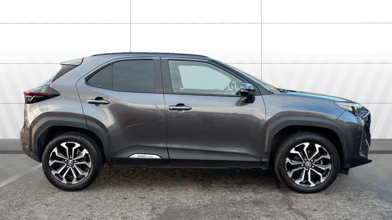 Used Toyota Yaris Cross 2023 for sale - 76693231: Photo 5