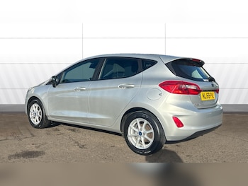 Used Ford Fiesta 2018 for sale - 76401910: Photo