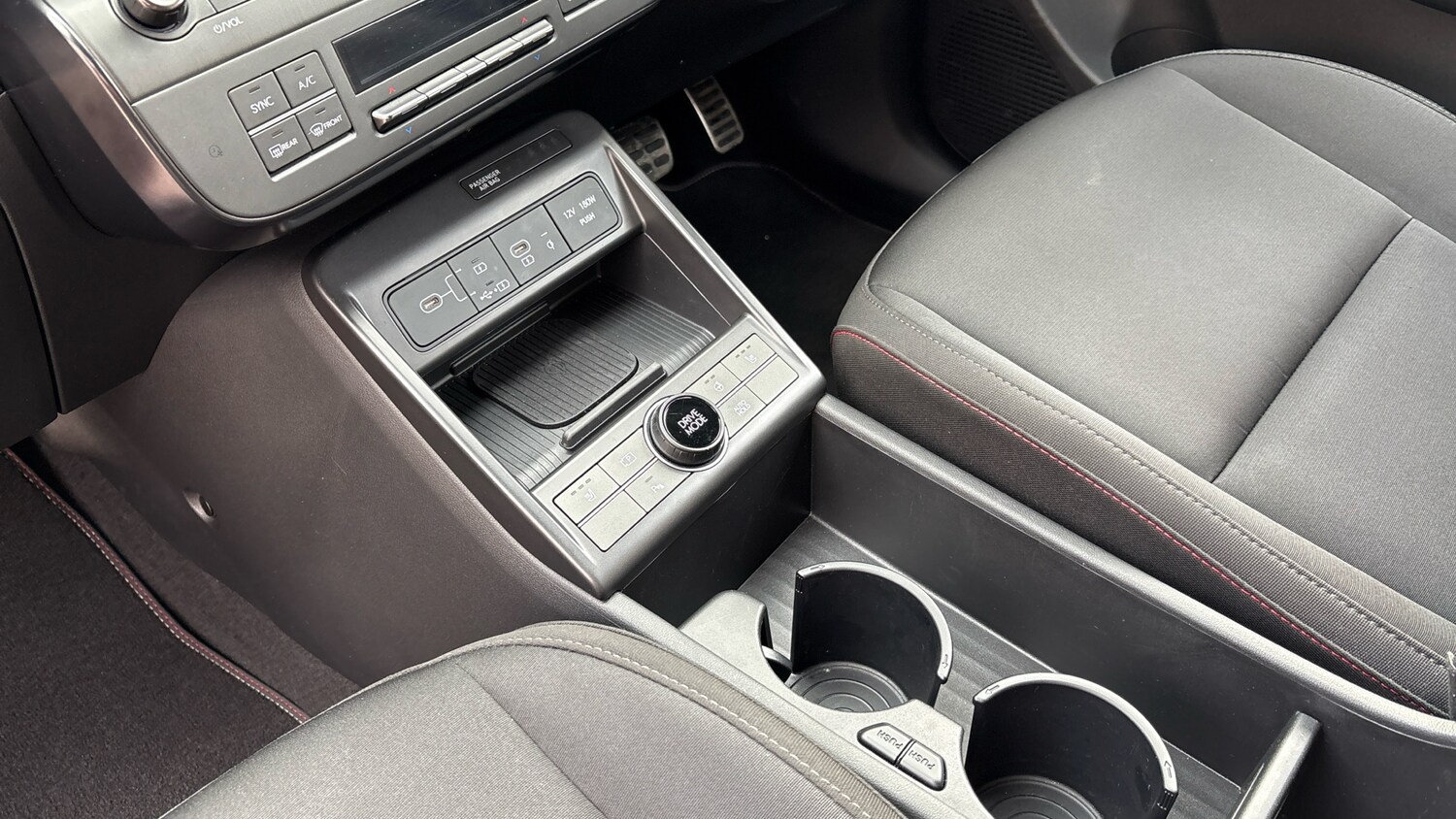 Used Hyundai KONA 2025 for sale - 77945281: Photo 13