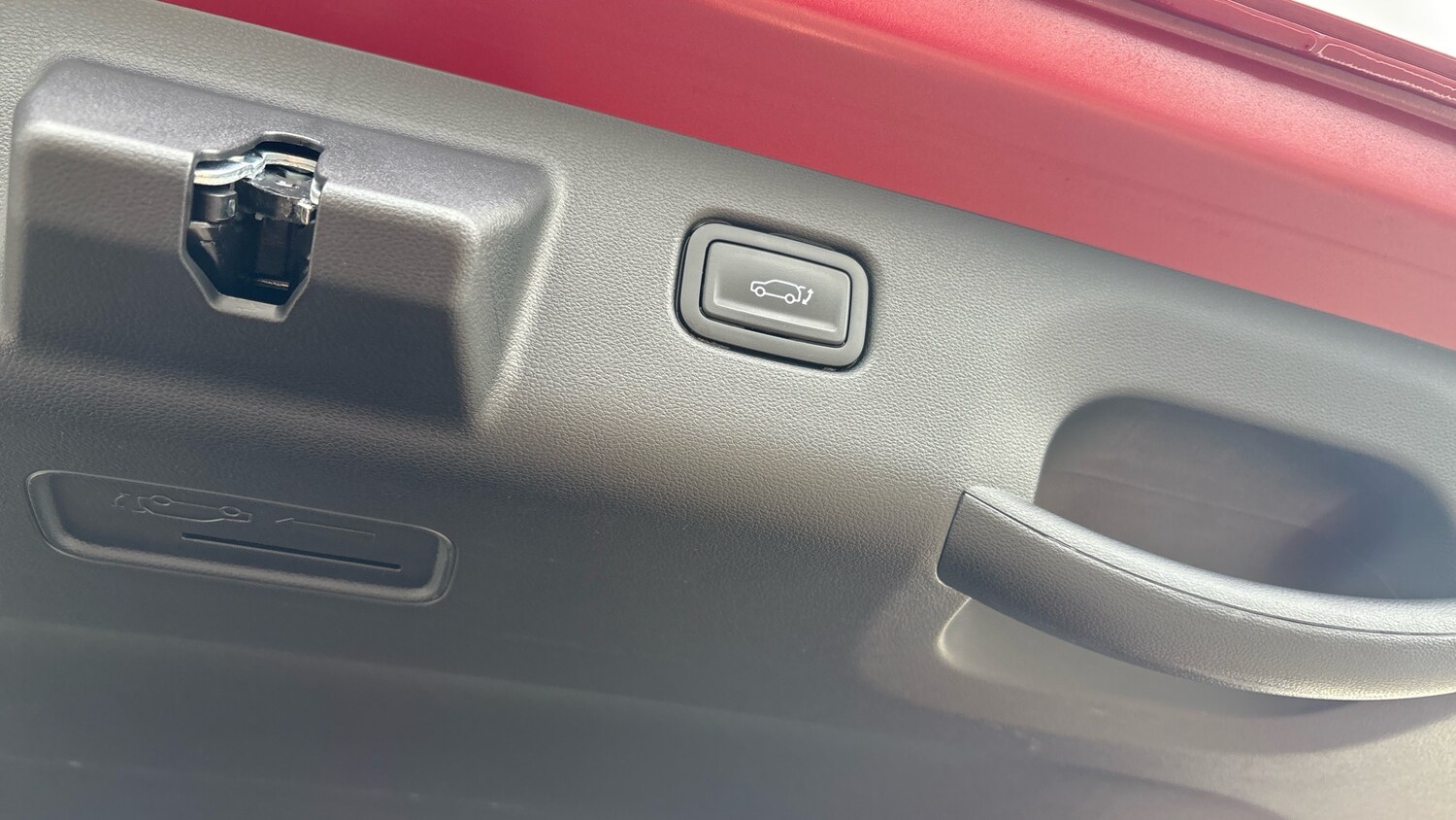 Used Hyundai KONA 2025 for sale - 77945281: Photo 26