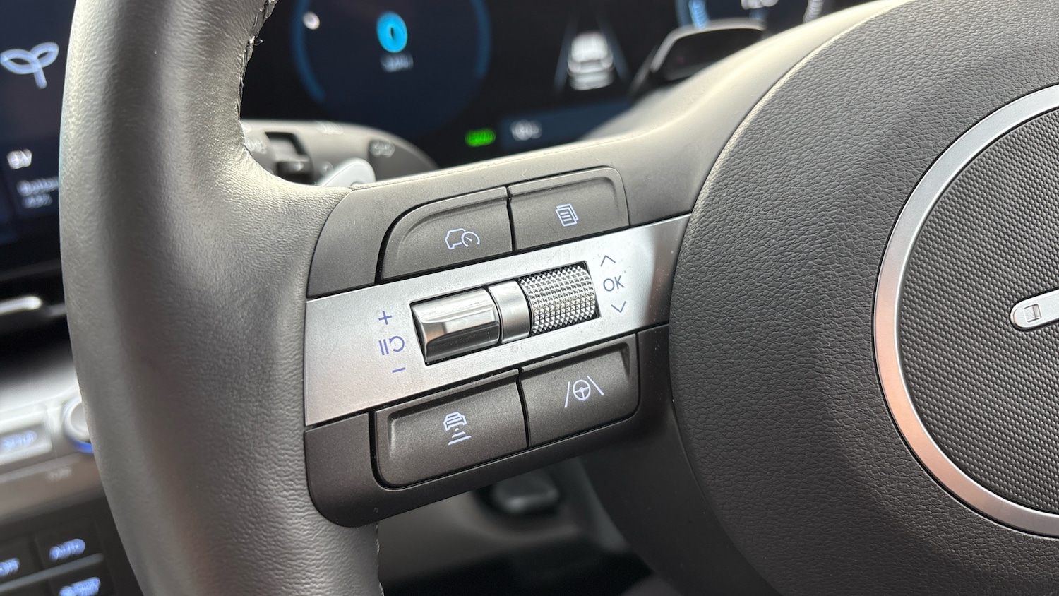 Used Hyundai KONA 2025 for sale - 76564917: Photo 35