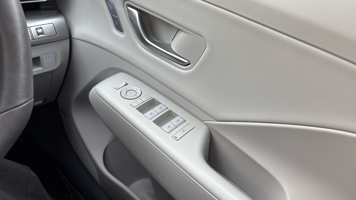 Used Hyundai KONA 2025 for sale - 76564917: Photo 41