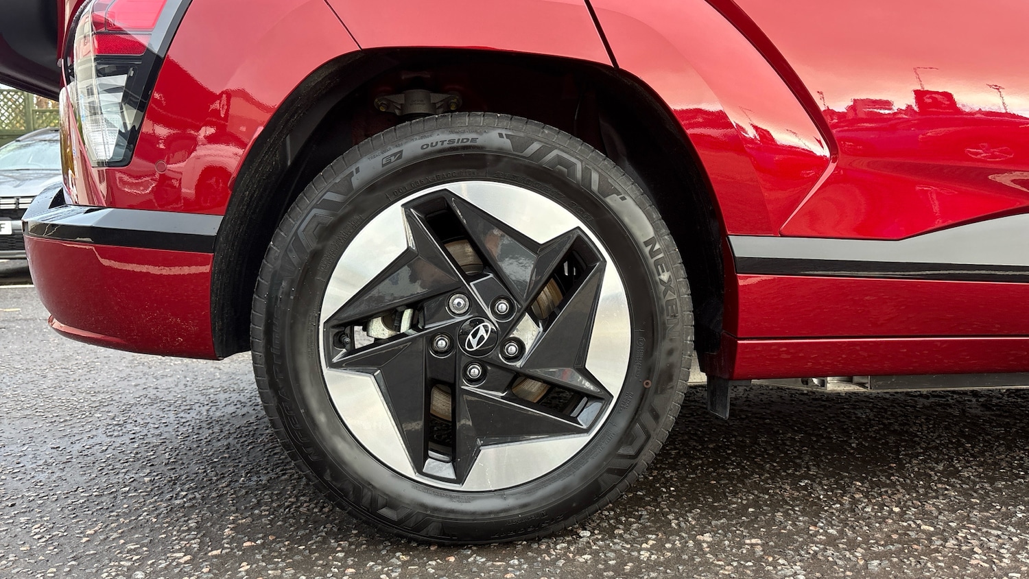 Used Hyundai KONA 2025 for sale - 76564917: Photo 7