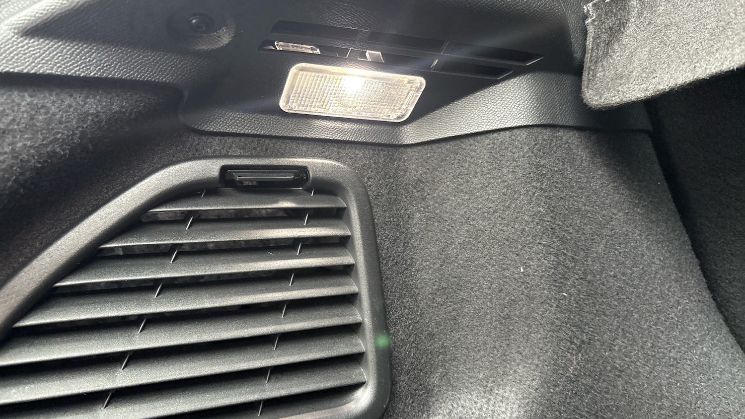 Used Vauxhall Mokka 2022 for sale - 76332038: Photo 26