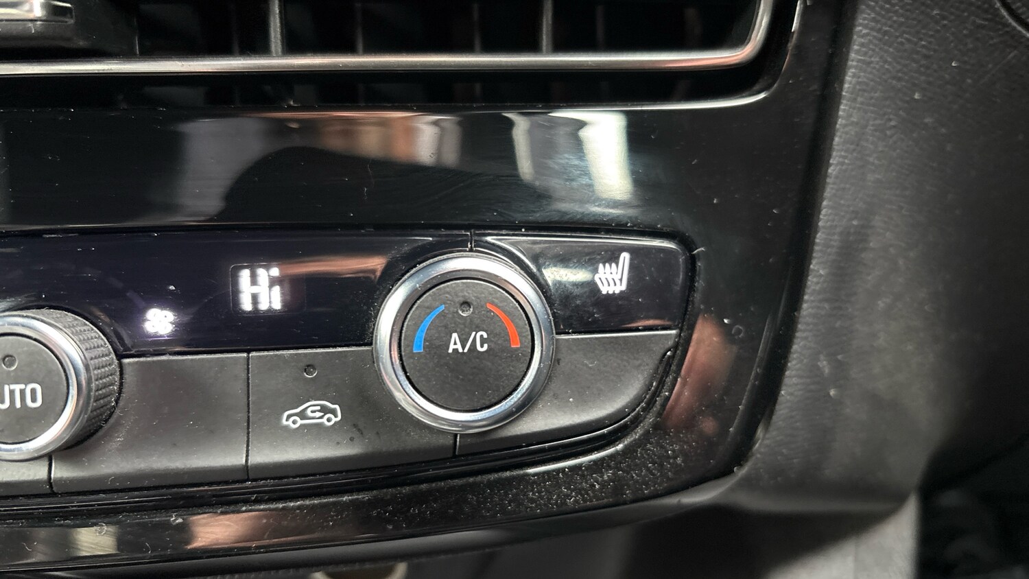 Used Vauxhall Mokka 2022 for sale - 76332038: Photo 42