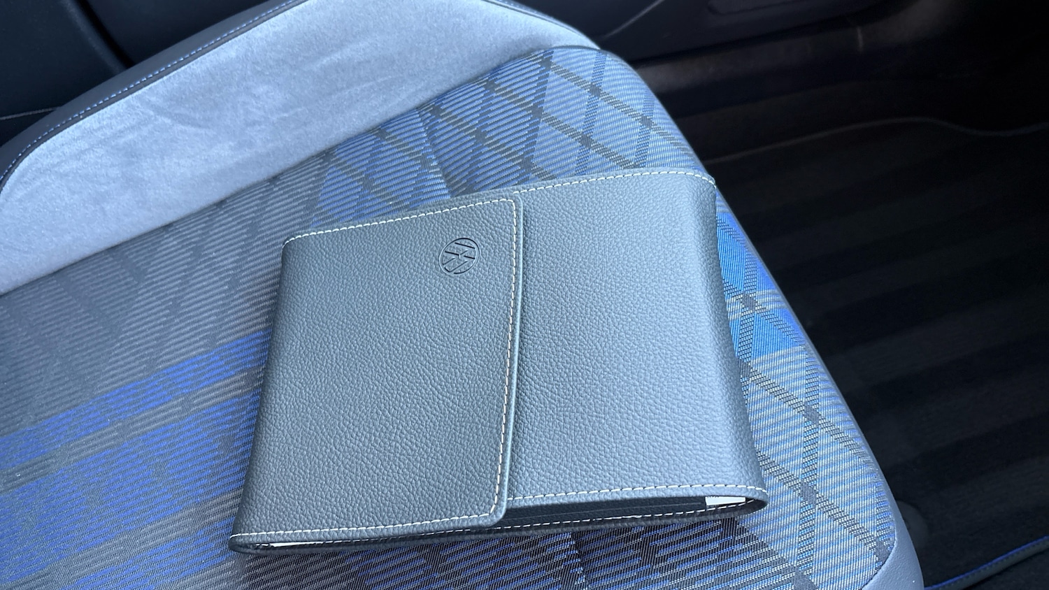 Used Volkswagen T-Roc 2024 for sale - 77743157: Photo 19