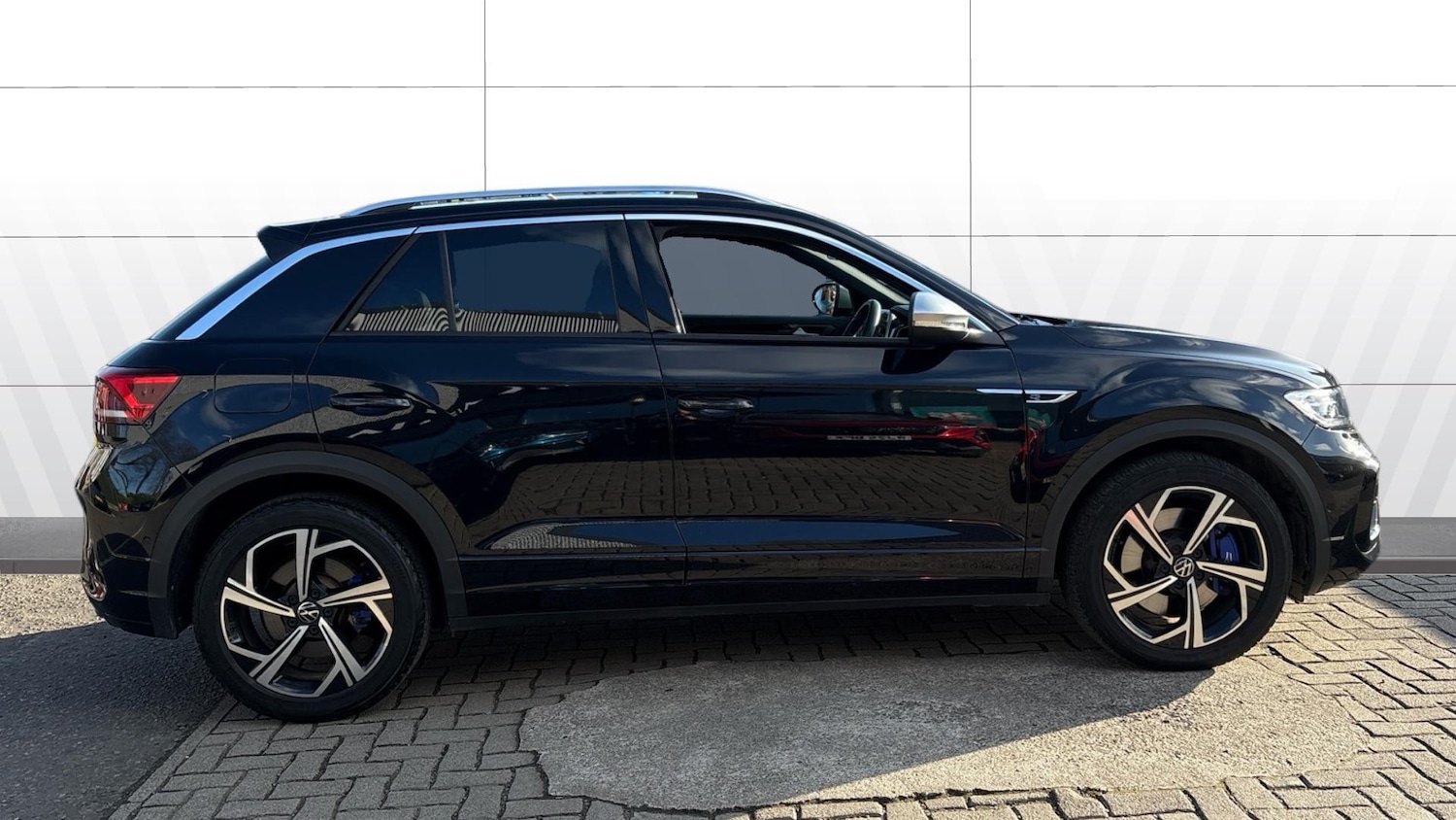 Used Volkswagen T-Roc 2024 for sale - 77743157: Photo 5