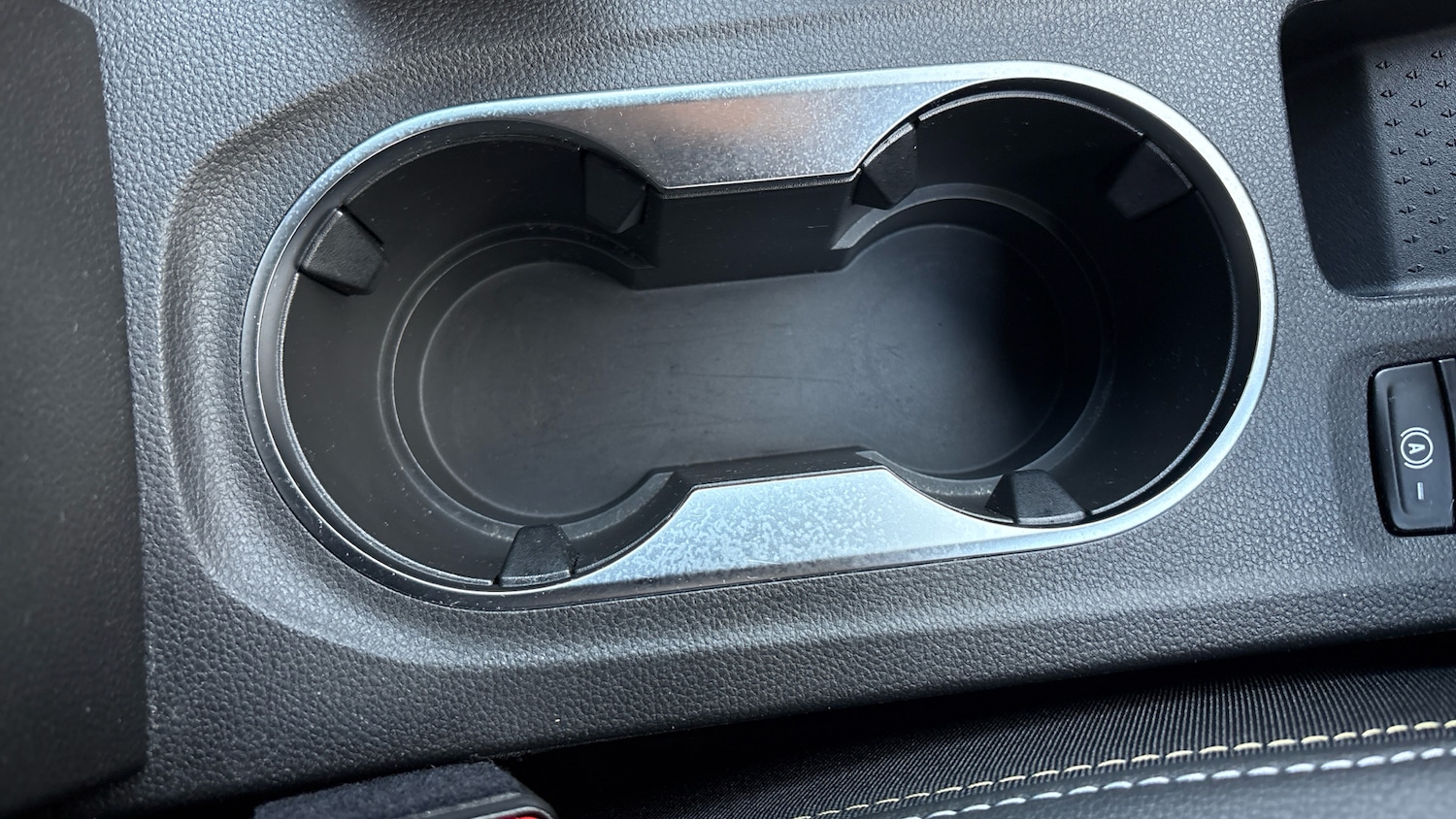 Used Renault Captur 2023 for sale - 76352027: Photo 41