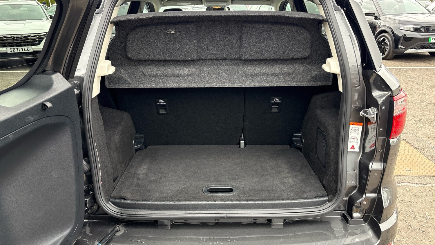 Used Ford Ecosport 2018 for sale - 78010920: Photo 25