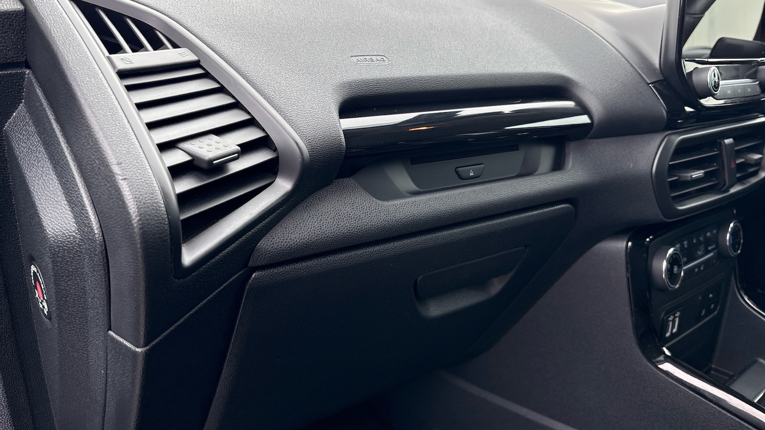 Used Ford Ecosport 2018 for sale - 78010920: Photo 30