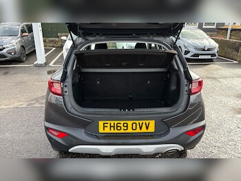 Used Kia Stonic 2020 for sale - 78109254: Photo