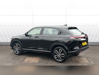 Used Honda HR-V 2022 for sale - 76156526: Photo 2