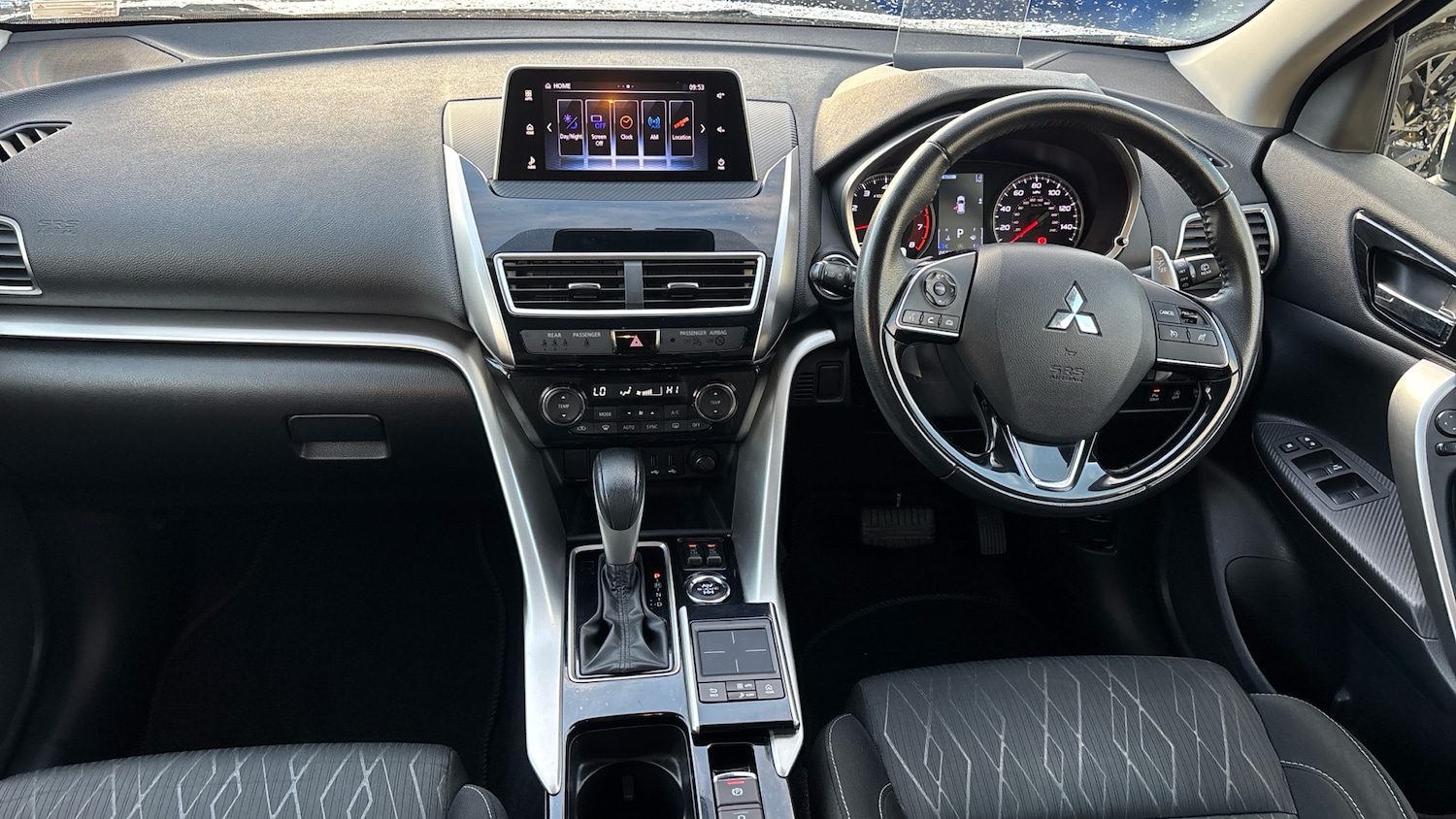 Used Mitsubishi Eclipse Cross 2018 for sale - 77210896: Photo 10