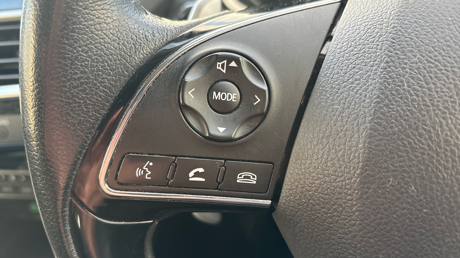 Used Mitsubishi Eclipse Cross 2018 for sale - 77210896: Photo 27