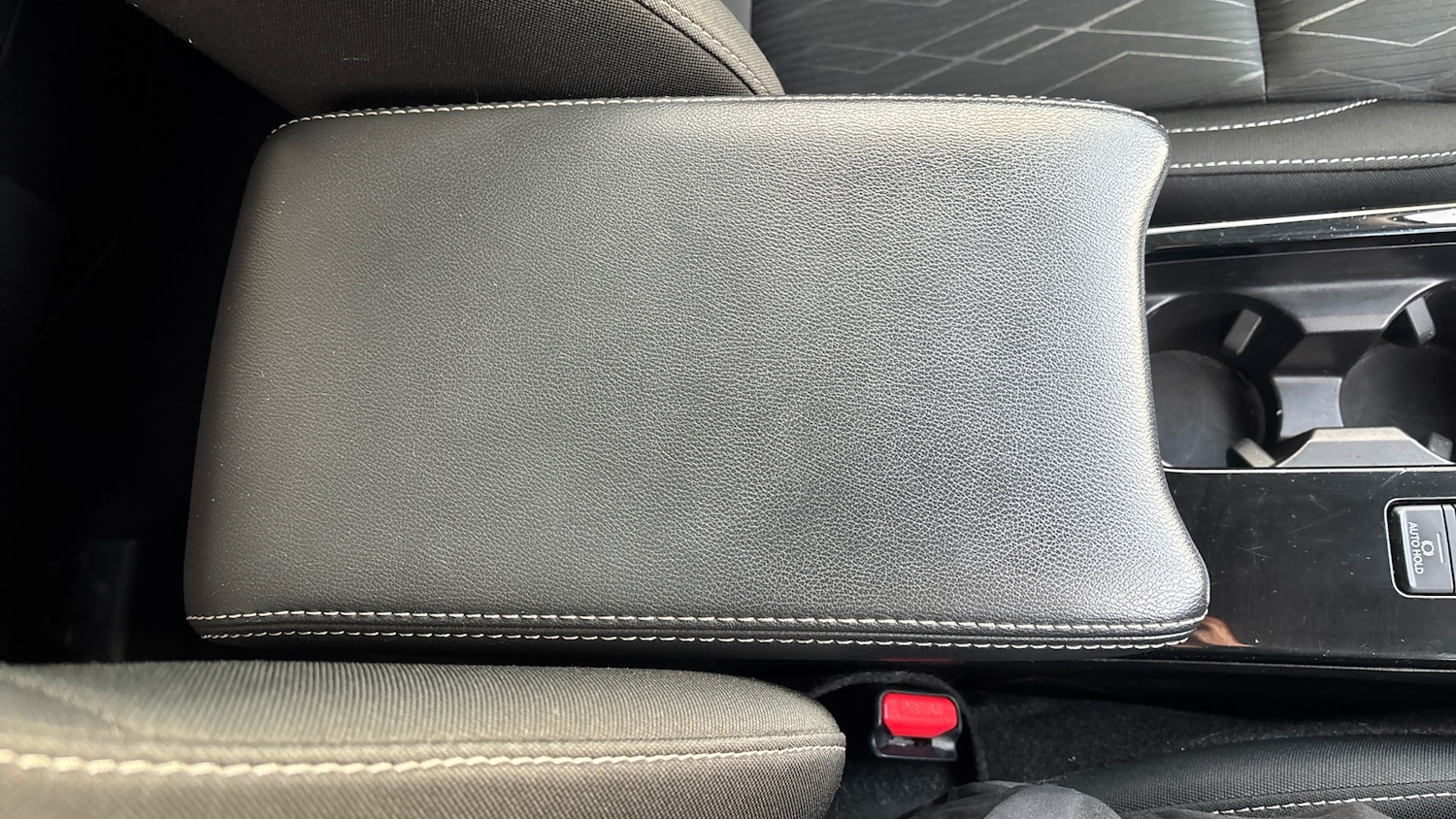 Used Mitsubishi Eclipse Cross 2018 for sale - 77210896: Photo 37