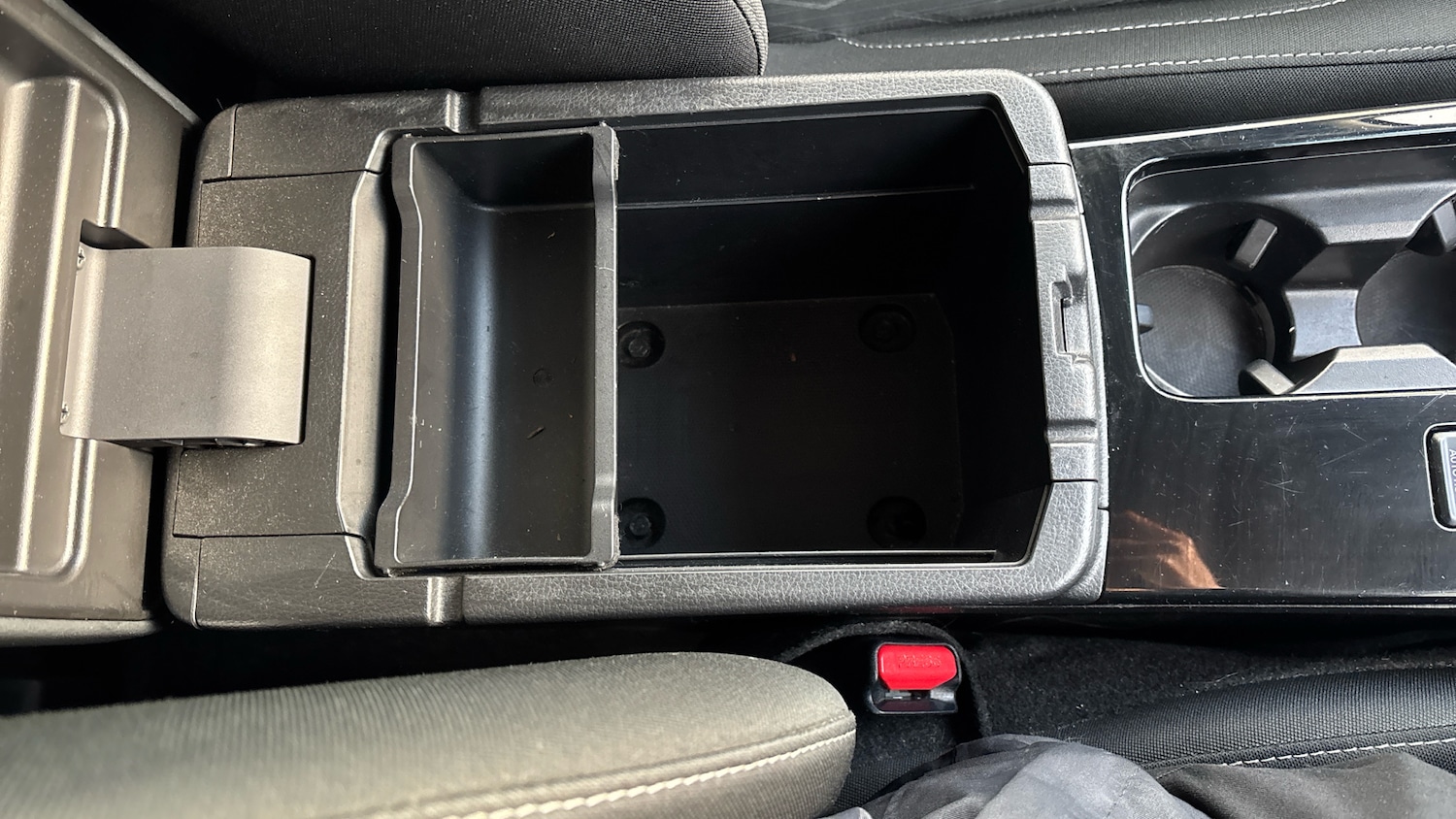 Used Mitsubishi Eclipse Cross 2018 for sale - 77210896: Photo 38