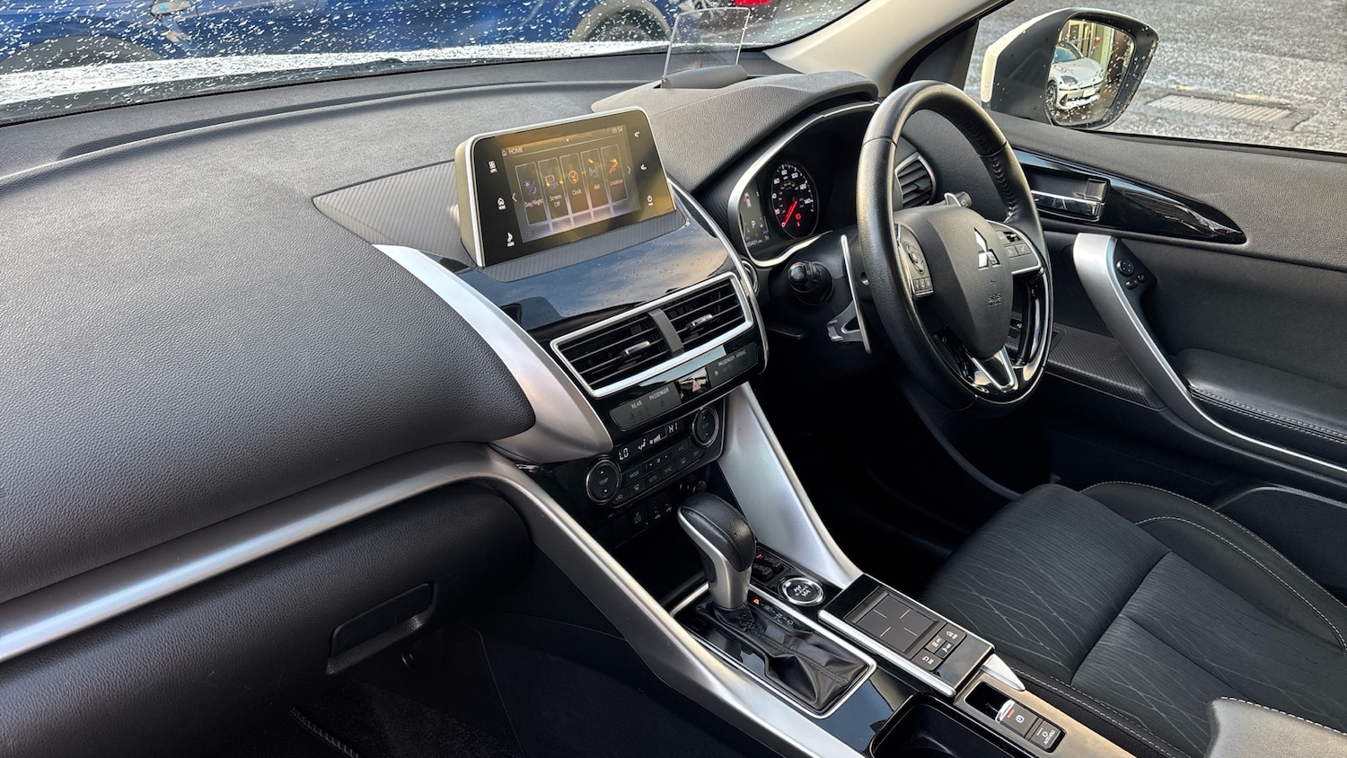 Used Mitsubishi Eclipse Cross 2018 for sale - 77210896: Photo 9