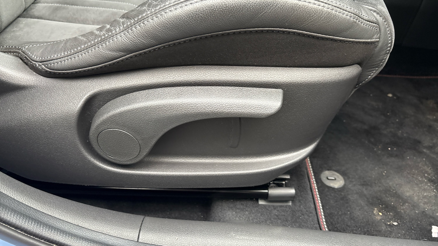 Used Hyundai i30 2023 for sale - 76748023: Photo 51