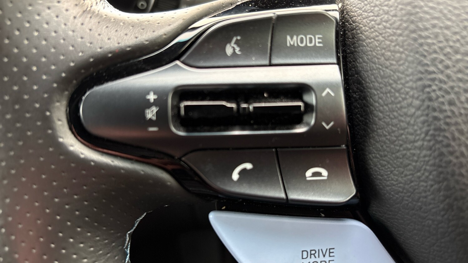 Used Hyundai i30 2023 for sale - 76748023: Photo 58