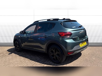 Used Dacia Sandero Stepway 2024 for sale - 79088838: Photo
