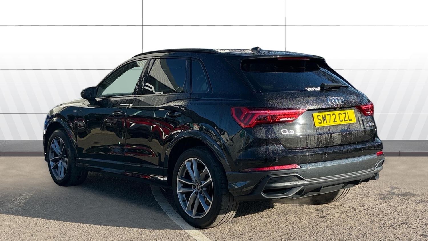 Used Audi Q3 2023 for sale - 77906240: Photo 2