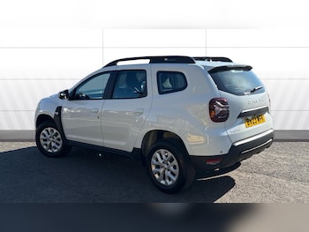 Used Dacia Duster 2023 for sale - 78668369: Photo