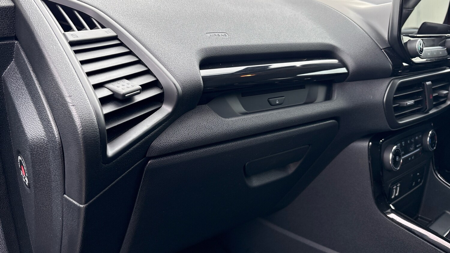 Used Ford Ecosport 2018 for sale - 78054171: Photo 30